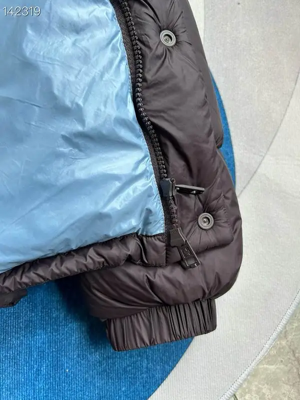Moncler sz1-5 26yr197 (35)